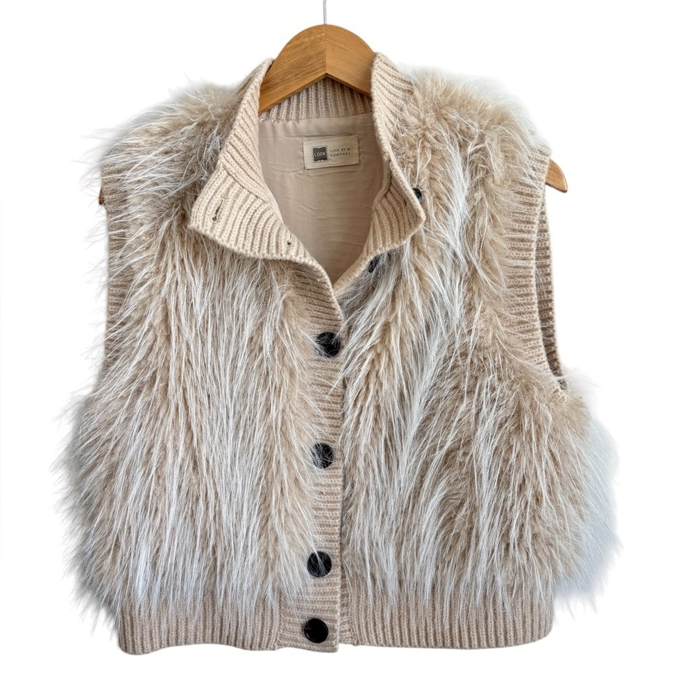 Look By M New York Faux Fur Knit Vest  Button Front One Size